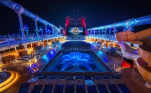 Read more about the article How Internet Connections Work on Cruise Ships