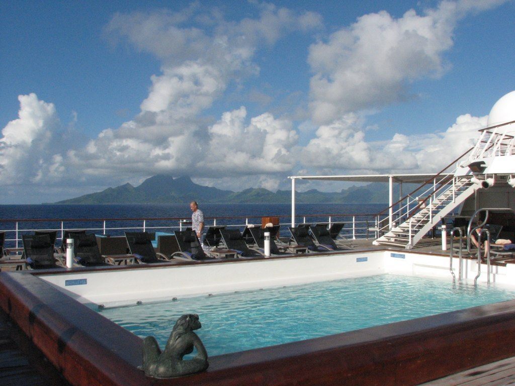 Paul Gauguin Cruises