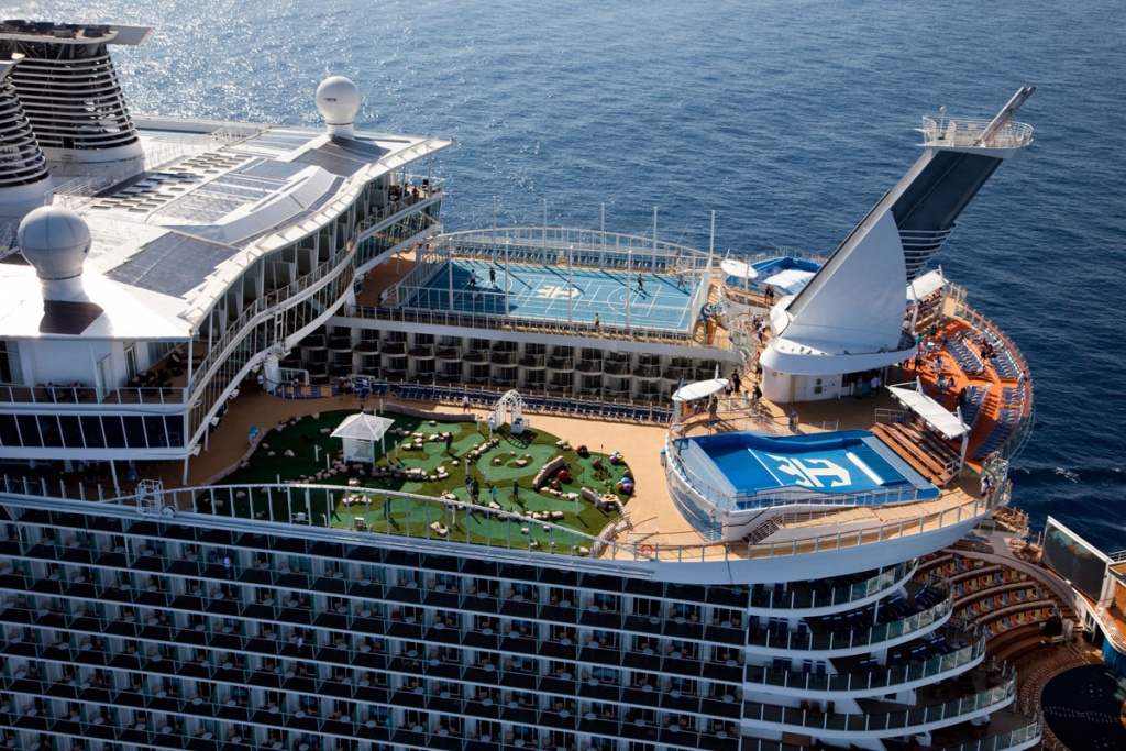 Royal Caribbean Oasis of the Seas Cruise Ship & Deck Plan